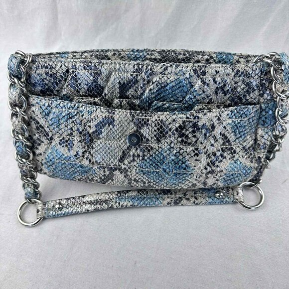 Jennifer Lopez Blue Snakeskin Shoulder Bag with Chain Strap - Picture 4 of 8